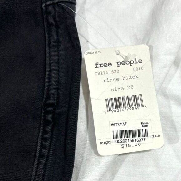 NWT We The Free Women's Dark Wash Penny Pull On Flare Jeans Rinse Black Size 26 - Picture 6 of 6